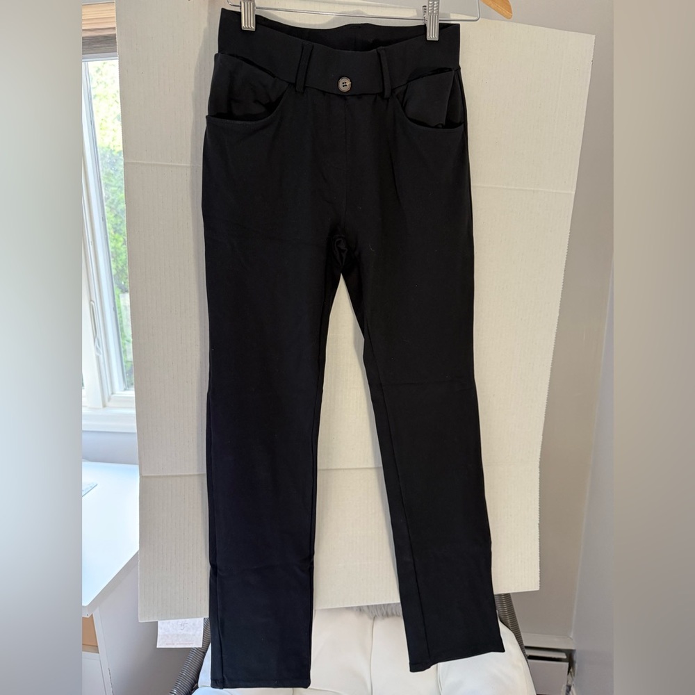 Straight Leg Women's Pants in Black